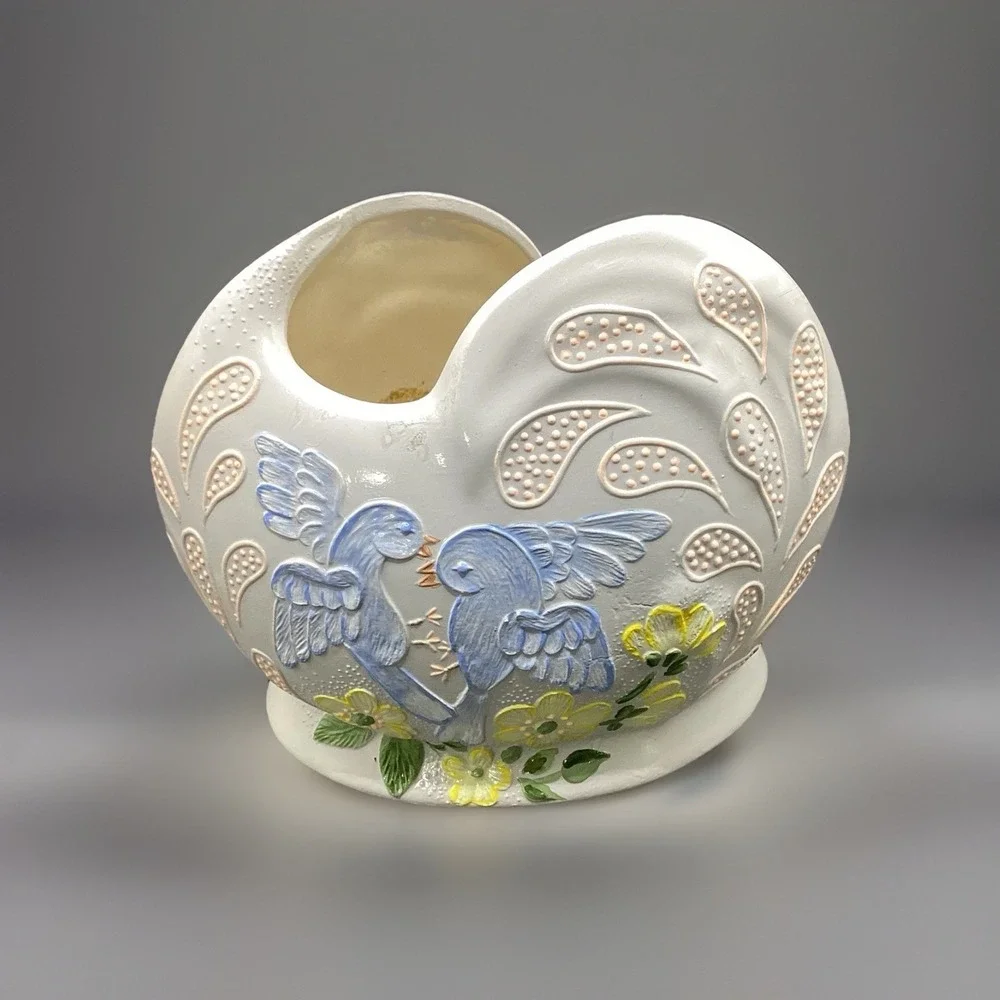 VTG Hand Painted Vase Flower Pot with Bluebirds‎ Motif 5.5
